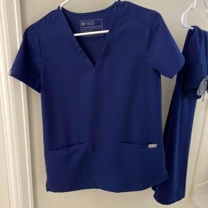 Figs navy xxs scrub set